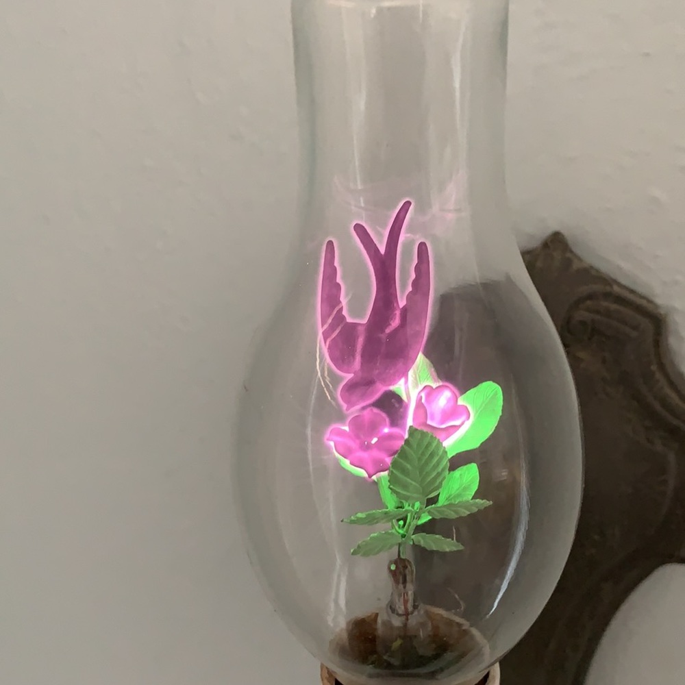 1950’s Aerolux Bird and Flower Lightbulb